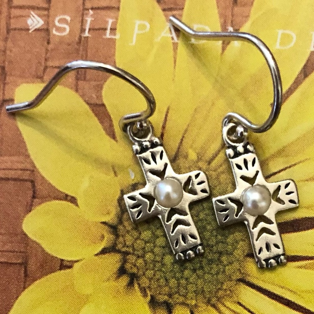 Silpada Sterling Silver and Freshwater Pearl “Sunday Best” Cross Earrings W2765